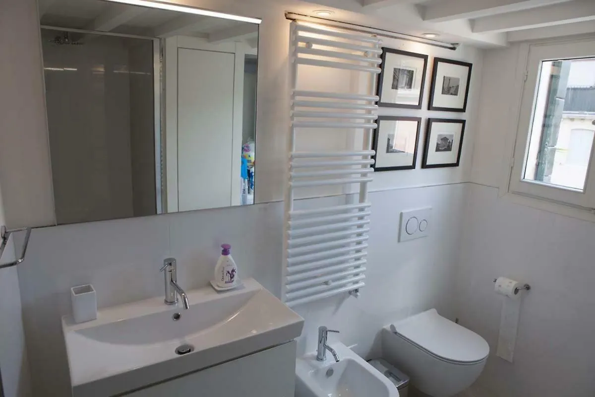 Ca'Tintoretta Venice Apartment